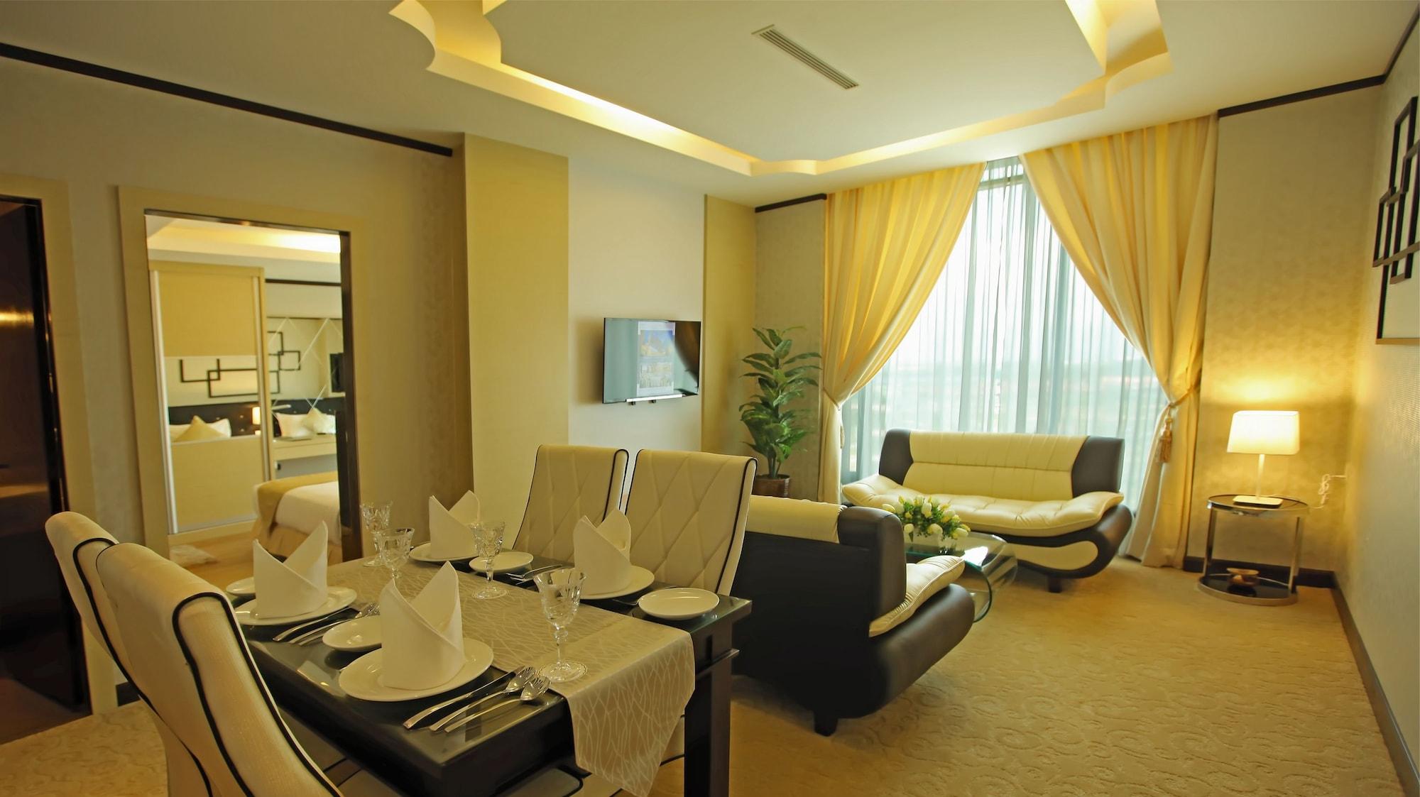 Casuarina@Meru Ipoh Exterior photo